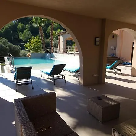 ヴィラ Luxe Avec Piscine A A 8 Min De La